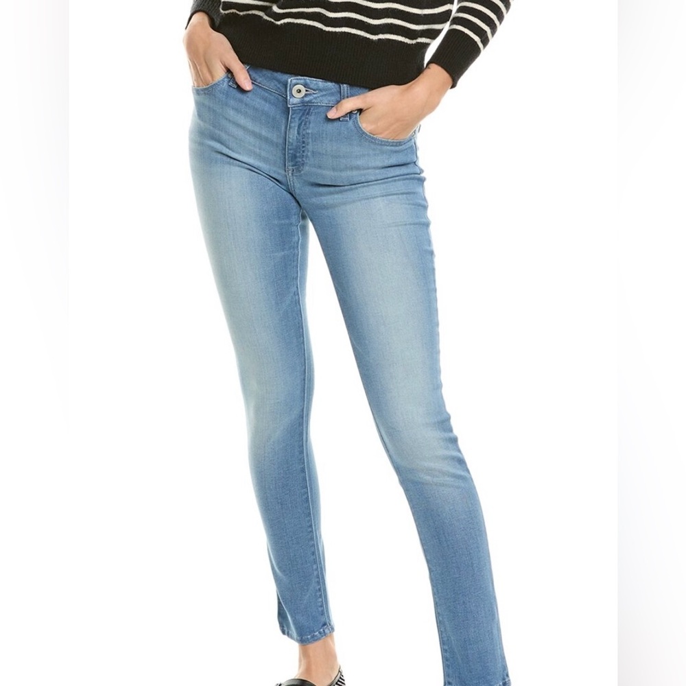 D.L. 1961 Emma Skinny Jean Size 27 worn only a few times excellent condition!